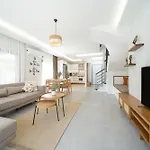 Casa Oliva 1 With Sauna Pool Patio & Bbq * Φετιγιέ