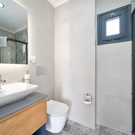 Villa Casa Oliva 1 With Sauna Pool Patio & Bbq *