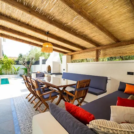 Βίλα Casa Oliva 1 With Sauna Pool Patio & Bbq