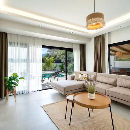 Casa Oliva 1 With Sauna Pool Patio & Bbq