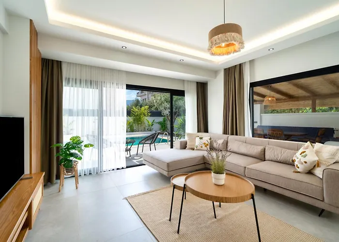 Casa Oliva 1 With Sauna Pool Patio & Bbq